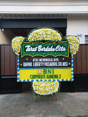 Papan Bunga Duka di Demang Lebar Daun
