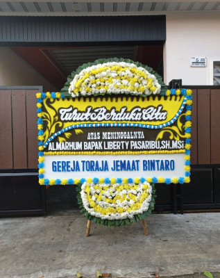 Papan Bunga Duka di Demang Lebar Daun